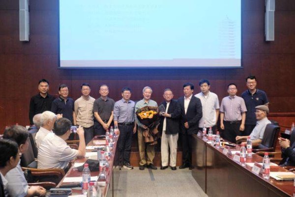 银易配资网 “文学生活”与“语文教育”中国现代文学学科拓展的空间与路径学术研讨会在北京大学举行